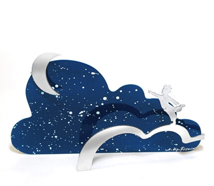 Μεταλλικό καλλιτεχνικό γλυπτό πέταγμα στα σύννεφα - χειροποίητο δώρο βάπτισης αγοριού